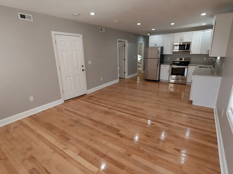 3 Diamond St #1 — Photo 9