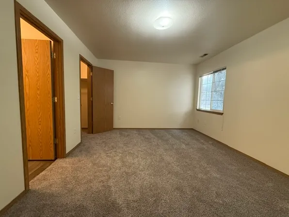 3300 N Lakegrove Ln #102, Boise, ID 83713