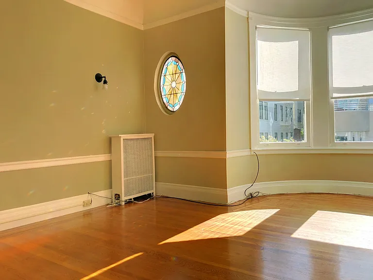 2134 Green St #5 — Photo 17