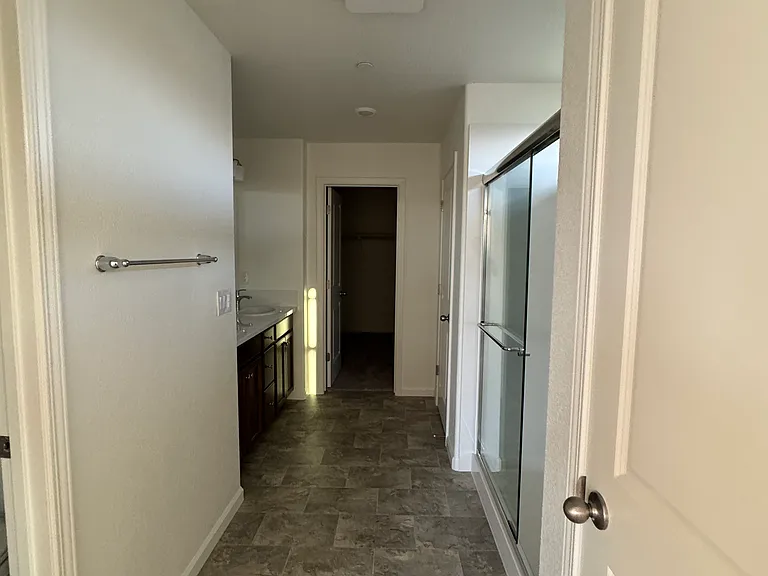 434 Miramar Dr — Photo 7