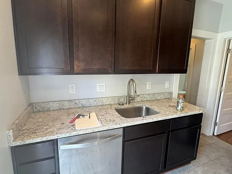 729 E Hunter Ave — Photo 6