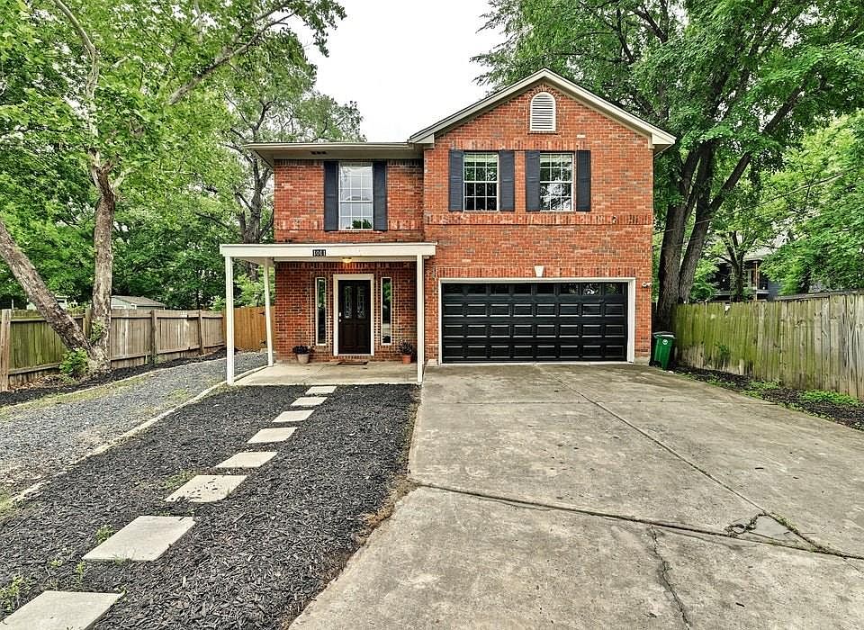 2nd image of 1011 Lott Ave