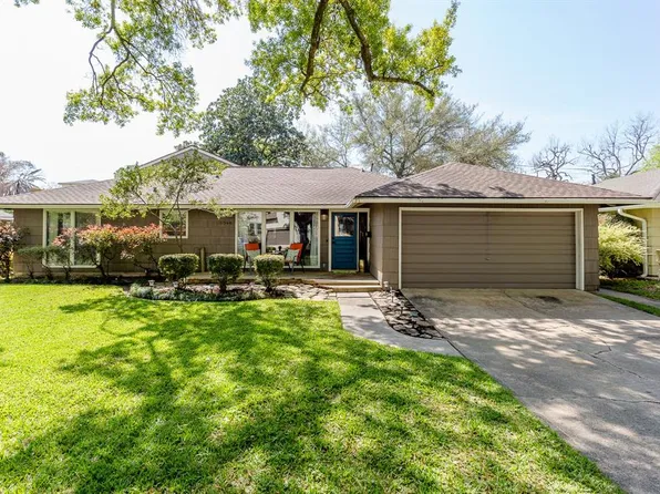 5540 Grand Lake St, Bellaire, TX 77401