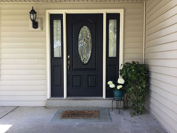 2nd image of 266 Foxtail Dr