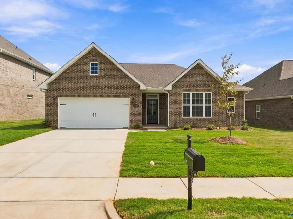 3008 Wayward Dr SE, Decatur, AL 35603