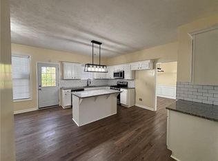 3819 Wheaton Ct, Snellville, GA 30039