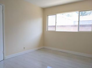 409 N Cooper St, Santa Ana, CA 92703