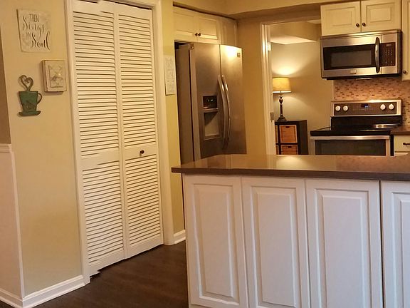 Soft-close cabinets