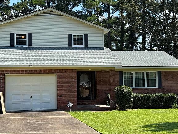 2nd image of 595 Swaney Dr