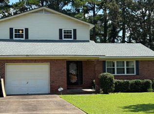 595 Swaney Dr, Holly Springs, MS 38635