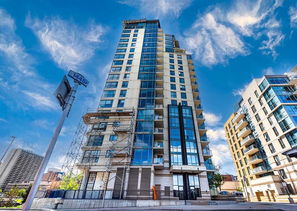 1st image of 325 N 3rd St SE #1506