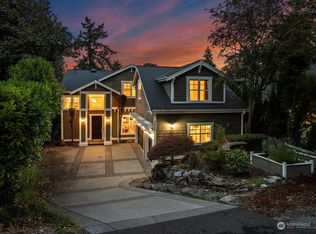 3020 90th Pl SE, Mercer Island, WA 98040