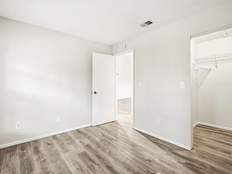 4991 Puritan Cir #522 — Photo 13
