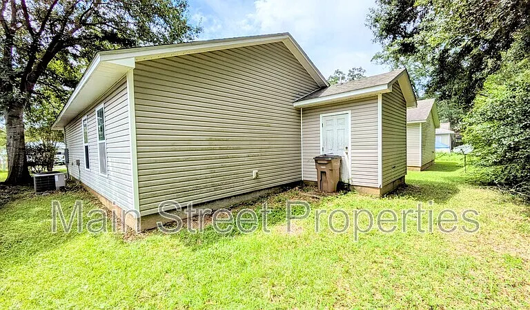8660 Figland Ave — Photo 3