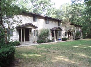 529 Douglas Ave APT 10, Holland, MI 49424