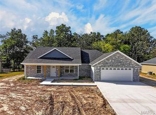 1100 Daytona Dr, Lebanon, MO 65536