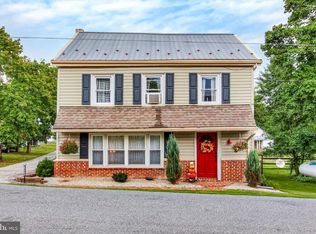 1967 Oxford Rd, New Oxford, PA 17350