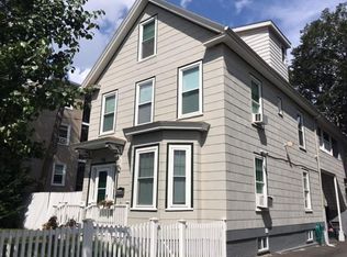 12 Hatch St, Everett, MA 02149
