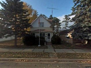 211 4th St, Mosinee, WI 54455