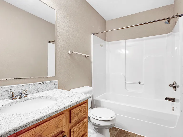 316 Apple Valley Dr — Photo 17