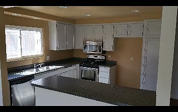 5th image of 2069 S Buena Vista Ave