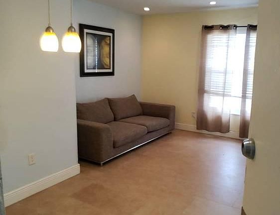 2nd image of 4025 Indian Creek Dr APT 106