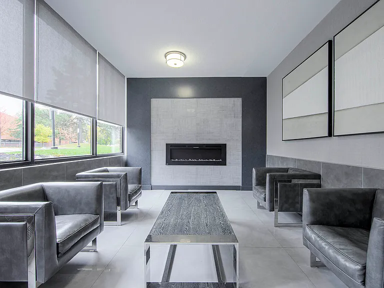 24 Forest Manor Rd — Photo 10