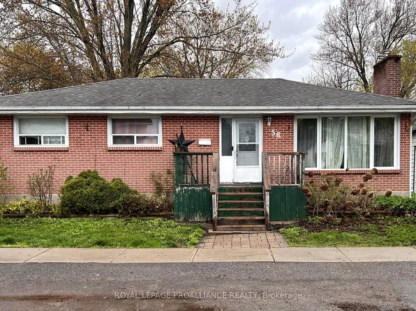 58 Ponton St, Belleville, ON K8P 3T6