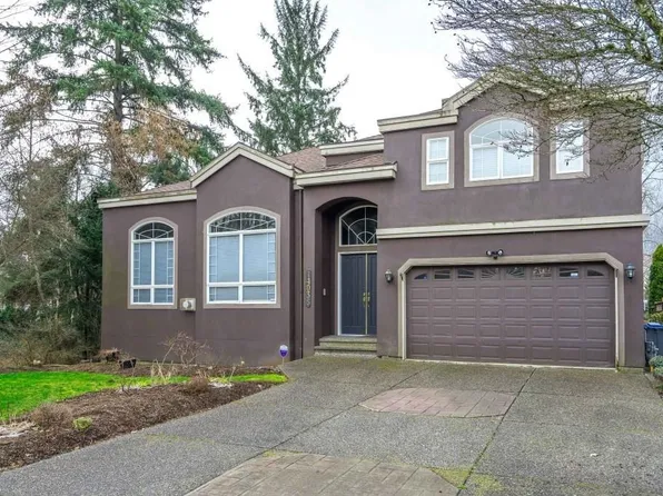 14036 90th Ave, Surrey, BC V3V 7Z6