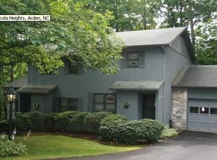 4 Pensacola Hts, Arden, NC 28704