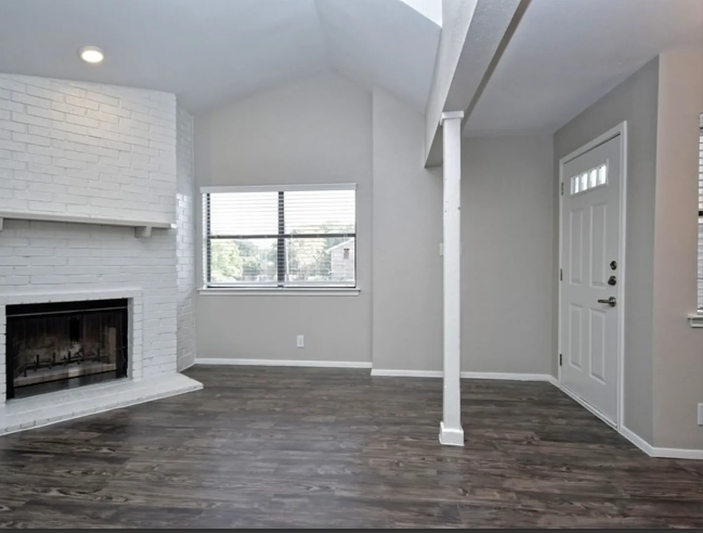 Hill Forest Condominiums — Photo 4