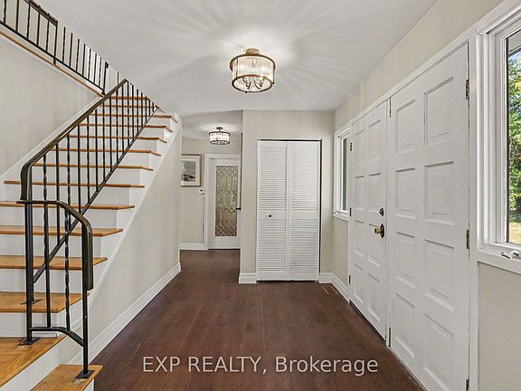 4th image of 2844 Old Almonte Rd