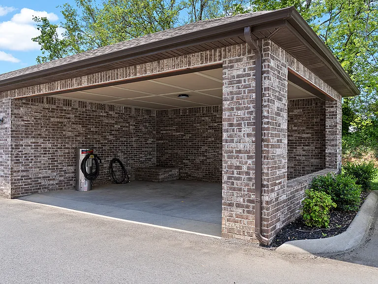 Addison at Rossview — Photo 34