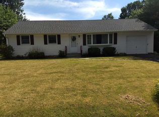 36 Jefferson Rd, Red Hook, NY 12571