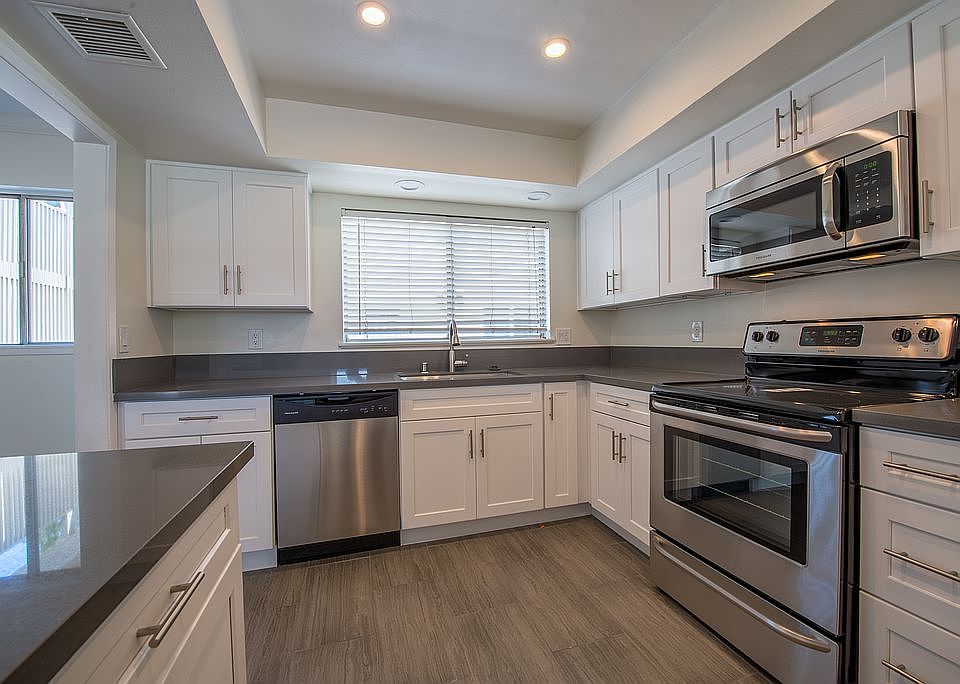 1st image of 807 N Altadena Dr