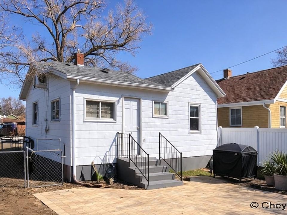 1st image of 3306 McComb Ave