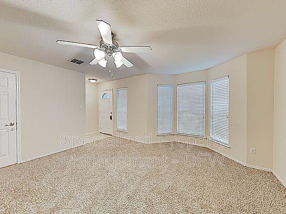 3rd image of 5804 Giddyup Ln