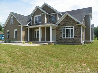 301 W Pines Dr, Southington, CT 06489