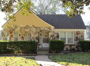 604 E Alabama St, Wharton, TX 77488