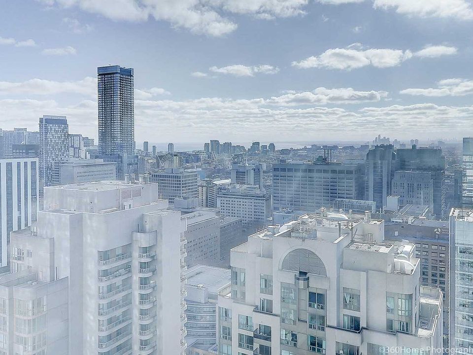 2nd image of 763 Bay St #3809