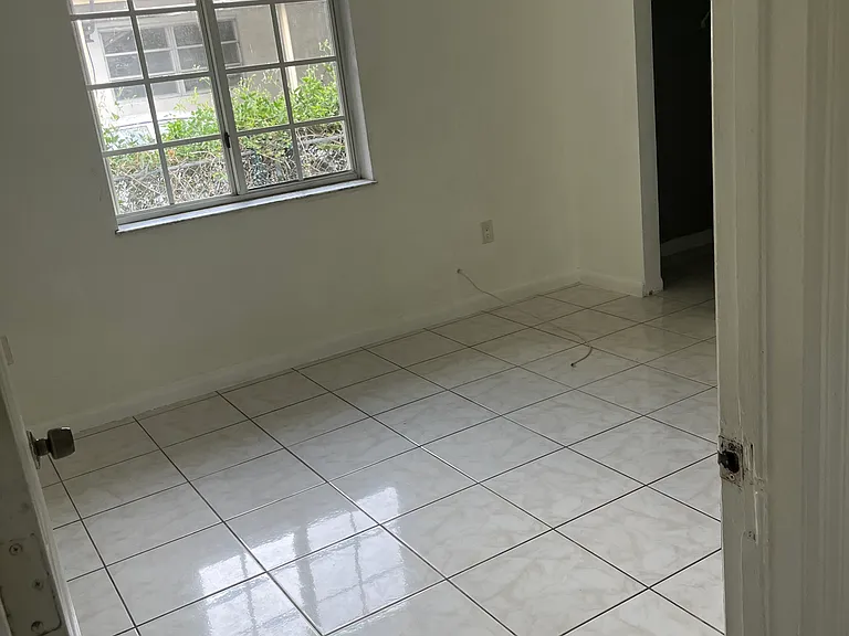 9505 NW 2nd Ct — Photo 5