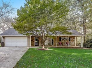 115 Knotts Landing Dr, Woodstock, GA 30188