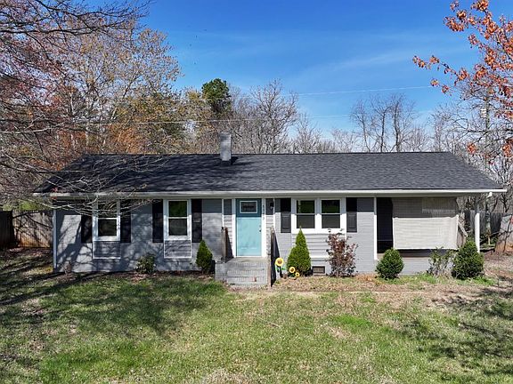 5th image of 5763 Three Creeks Rd