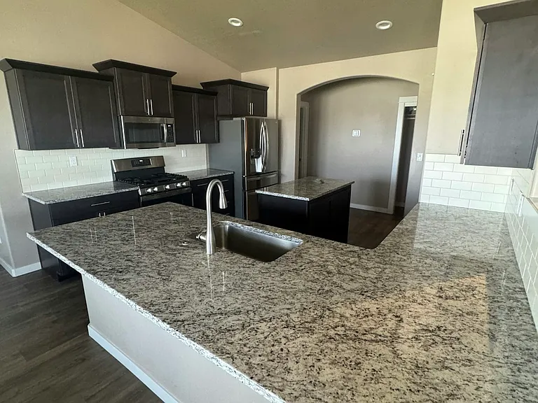 18551 White Rose Pl — Photo 9