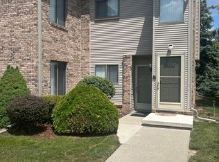 42808 Lilley Pointe Dr, Canton, MI 48187