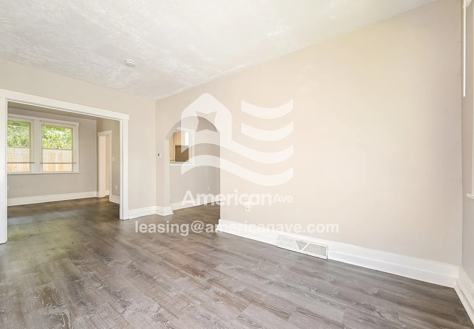 2 bed, 1.0 bath, 1136 sqft, $1,397 — Photo 4