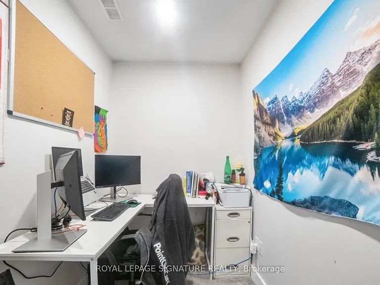 25 Meadowvale Dr #3 — Photo 19