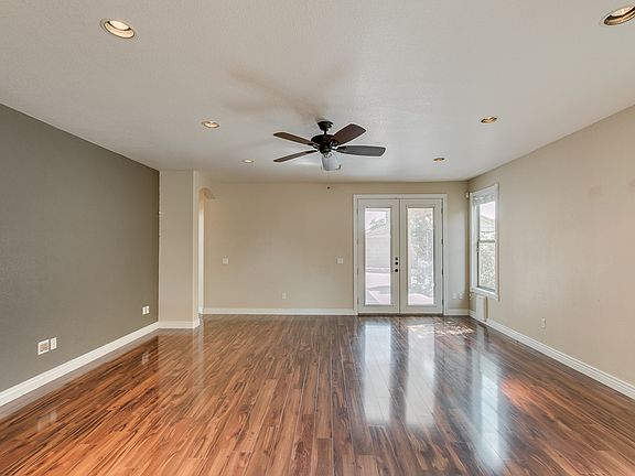 4th image of 3235 W Belle Ave