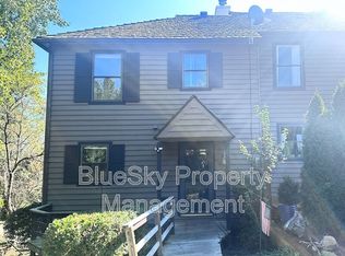 744 Exton Ct, Charlottesville, VA 22901