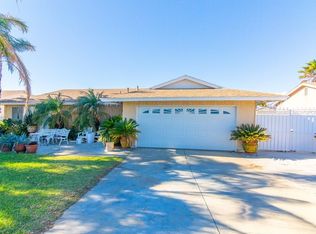 7526 Oleander Ave, Fontana, CA 92336